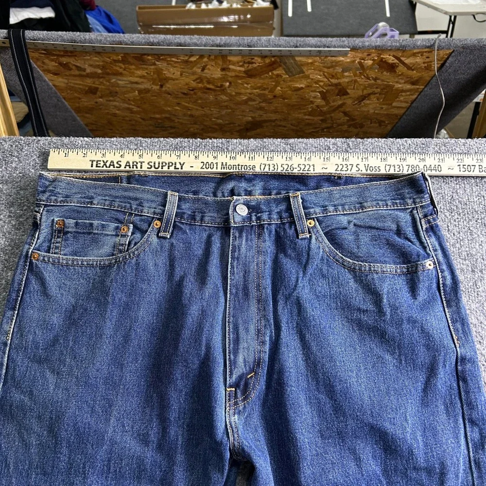 Levi's Jeans Mens Size 40x30 Blue 505 Regular Fit Straight Leg Denim Casual